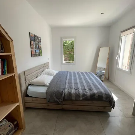 Pierre Et Mer, Maison 6 Personnes A Deux Pas Des Plages Holiday home Hyeres
